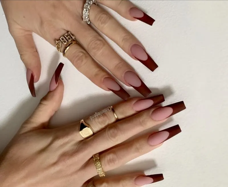 12 màu nail dành cho người da ngăm đen thêm tỏa sáng