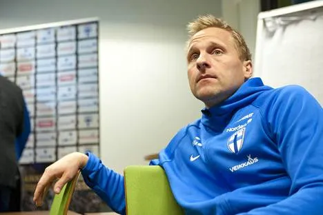 Antti Niemi Là Ai? Sự Nghiệp Của Thủ Môn Tài Năng Người Phần Lan