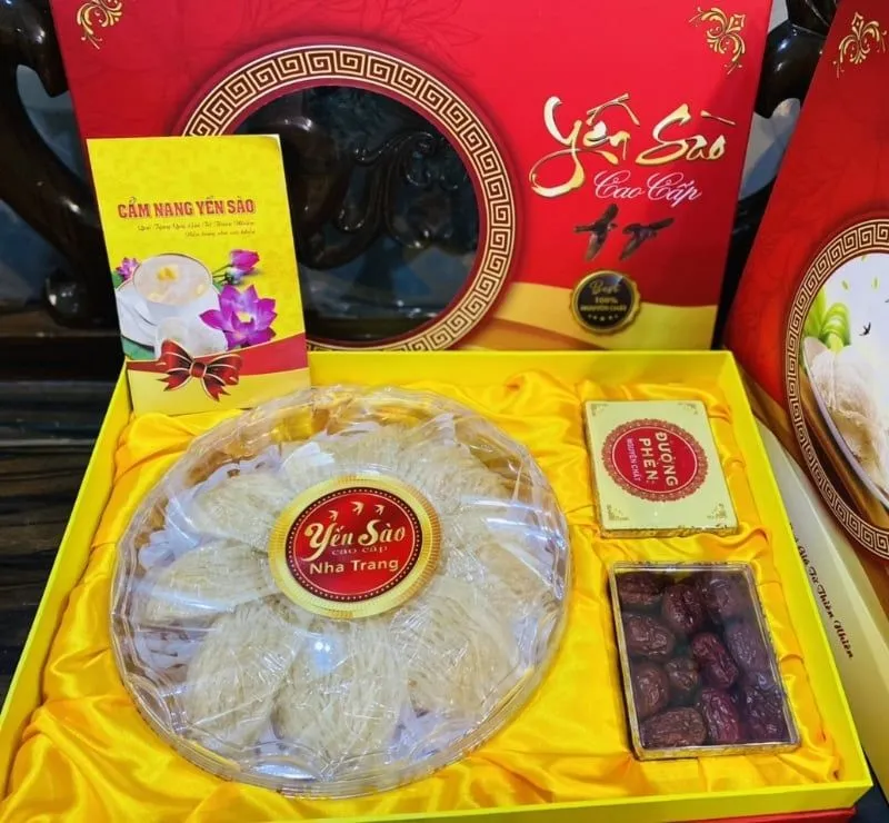 Tổ Yến (Yến Sào) Cao Cấp Tinh Chế Loại 3 100gr – Nhân Sâm Vàng