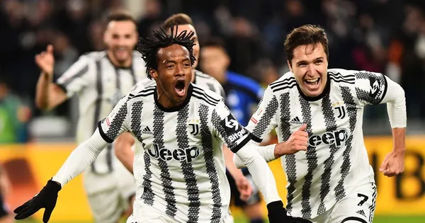 Juventus lấy lại được 15 điểm bị trừ, trở lại top 3 Serie A - Tuổi Trẻ Online