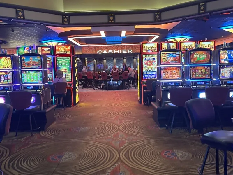 Cliff Castle Casino Hotel | American Casino Guide Book