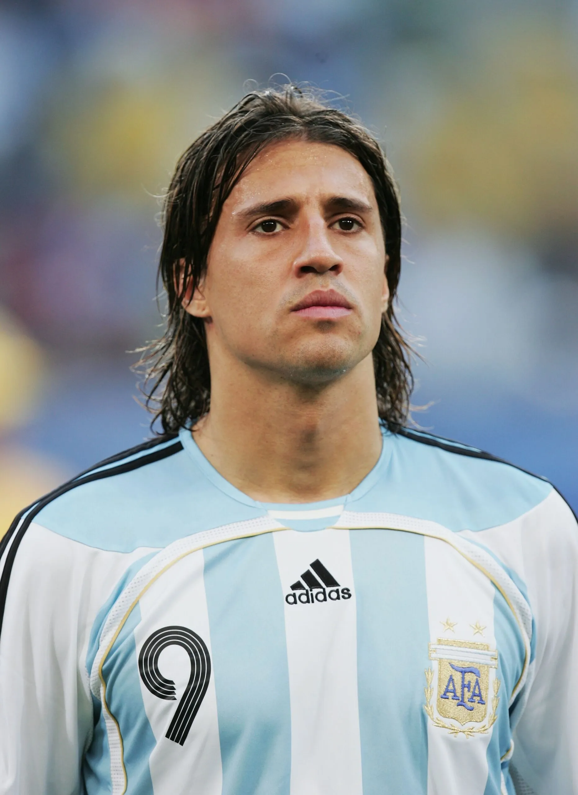 Hernán Crespo Là Ai? – Chi Tiết Về Cựu Cầu Thủ Người Argentina