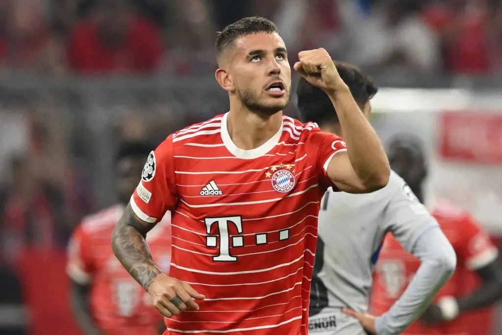 Lucas Hernandez Là Ai? Sự Nghiệp & Cuộc Sống Của Nam Cầu Thủ