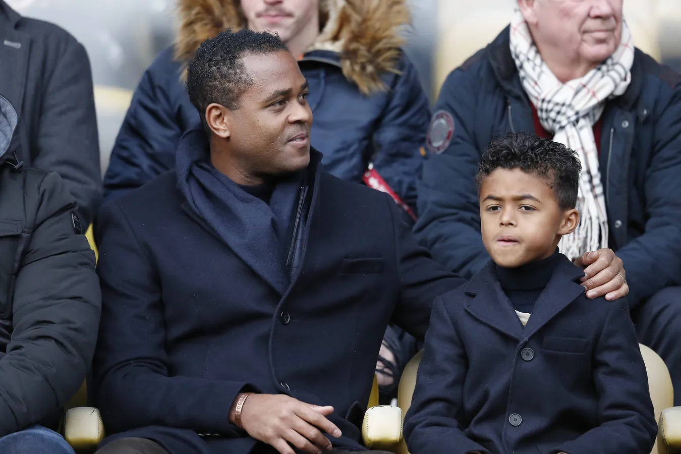 Shane Kluivert Là Ai? Thông Tin Nam Cầu Thủ Trẻ Người Hà Lan