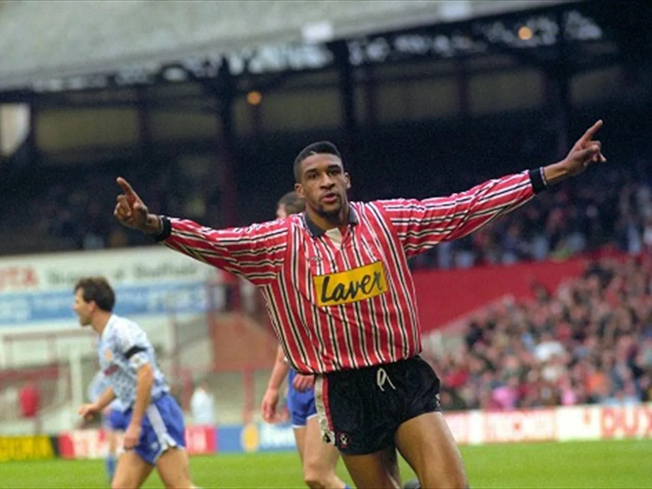 Brian Deane back at Sheffield United in new role - Eurosport