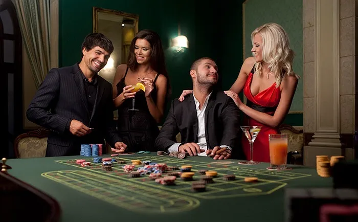 Trang Phục Khi Đi Casino Ở Vương quốc Anh Khách Du Lịch Nên Biết