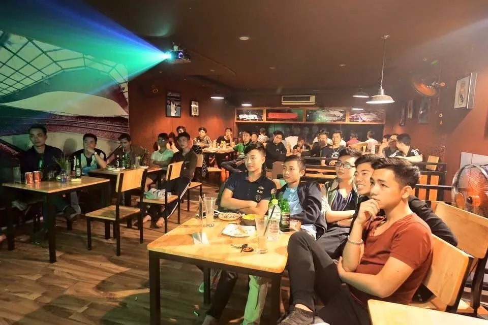 Các chi phí mở quán cafe bóng đá sẽ được cân đối sao cho phù hợp